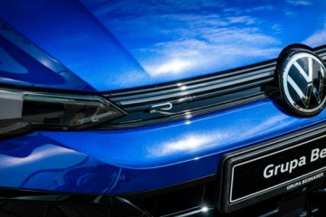 Volkswagen Golf VIII R Facelifting 2.0 TSI 333KM 2026 Volkswagen Golf R 2.0 TSI 4Motion 333 KM DSG, zdjęcie 8