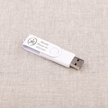 USB-накопитель 32 ГБ USB 3.0 сувенир Первое Святое Причастие ГРАВЕР