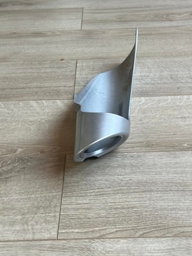 Suzuki GSR 600 Osłona Obudowa Nakładka Tłumika