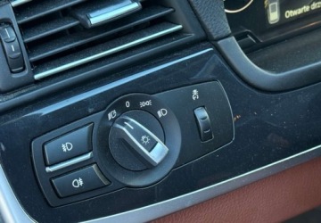 BMW Seria 5 F10-F11 Touring Facelifting 520d 190KM 2015 BMW Seria 5 2.0 190 KM Biksenon Skora x-Drive 2.0 Diesel 190KM, zdjęcie 19