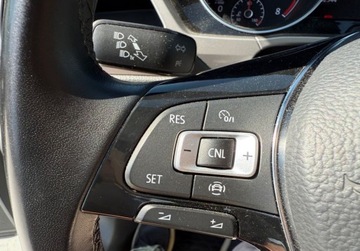 Volkswagen Touran III 1.5 TSI EVO 150KM 2021 Volkswagen Touran salon PL FV VAT 23 bezwypadkowy 1.5 Benzyna 150KM, zdjęcie 24