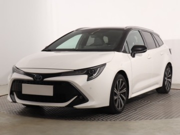 Toyota Corolla XII TS Kombi 1.8 Hybrid 122KM 2022 Toyota Corolla 1.8 Hybrid, Salon Polska, zdjęcie 1