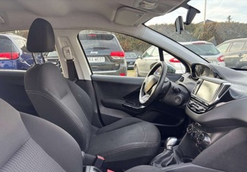 Peugeot 208 I Hatchback 5d Facelifting 1.6 BlueHDi 75KM 2016 Peugeot 208 Samochod z gwarancja 1.6 Diesel 75KM, zdjęcie 9