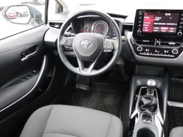 Toyota Corolla XII Sedan 1.5 VVT-i 125KM 2022 Toyota Corolla 1.5 VVT-i, Salon Polska, zdjęcie 6