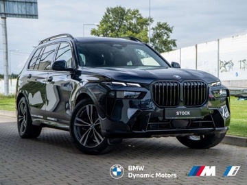 BMW X7 SUV Facelifting 3.0 40d 352KM 2025 BMW X7 xDrive40d 352 KM mHEV - BowersWilkins - Hak - Kamera 360 - Sky Loun, zdjęcie 3