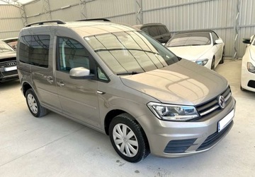 Volkswagen Caddy IV Kombi Maxi 2.0 TDI SCR BlueMotion Technology 122KM 2016 Volkswagen Caddy CADDY 2.0 TDI 122 KM VAT 23 Warszawa 2.0 Diesel 122KM, zdjęcie 1