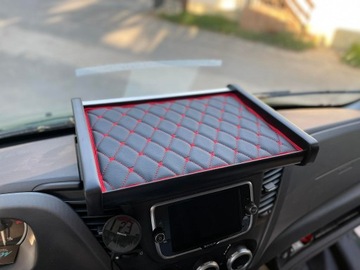 PÓŁKA ŚRODKOWA IVECO DAILY OD 2015 R BUS SKAY