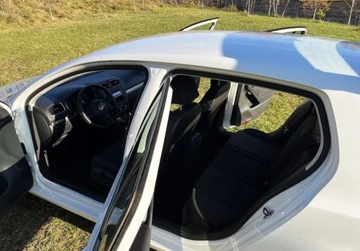 Volkswagen Golf VI Hatchback 5d 2.0 TDI 110KM 2009 Volkswagen Golf 2.0 TDI oryginalny lakier, ZERO KOROZJI okazja 2.0, zdjęcie 7