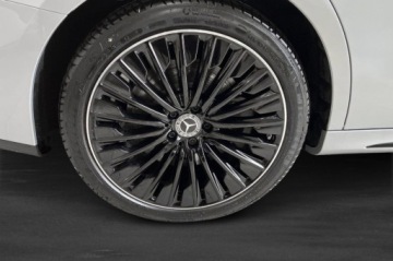 Mercedes Klasa E W214 Sedan Plug-In 2.0 300de 313KM 2025 Mercedes-Benz Klasa E 300 DE 2025 2.0 Hybryda Plug-in 313KM, zdjęcie 2