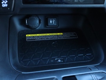 Toyota RAV4 V SUV 2.5 Hybrid Dynamic Force 218KM 2019 Toyota RAV 4 2.5 Hybrid, Salon Polska, zdjęcie 20