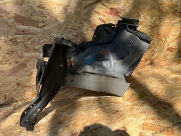 C3 II DS3 208 I PODÉLNA VÝZTUHA PRAVÁ