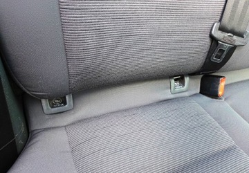 Volkswagen Golf V Hatchback 1.4 i 16V 75KM 2005 Volkswagen Golf 1,4 Ben Klima 1.4 Benzyna 75KM, zdjęcie 10