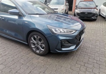 Ford Focus IV Hatchback Facelifting 1.0 EcoBoost 125KM 2025 Ford Focus Ford Focus 1.0 EcoBoost ST-Line X Benzyna 125KM, zdjęcie 5