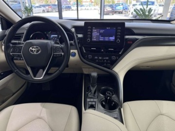 Toyota Camry IX Sedan 2.5 Hybrid Dynamic Force 218KM 2022 Toyota Camry Comfort Kamera cofania CarPlayAndroid Auto LED ACC, zdjęcie 12