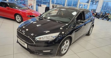 Ford Focus III Sedan Facelifting 1.0 EcoBoost 125KM 2015 Ford Focus 1.0 Ecoboost 125KM Salon PL LEDY Benzyna 125KM