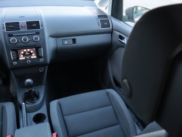 Volkswagen Touran II 2.0 TDI 140KM 2012 VW Touran 2.0 TDI, Navi, Klima, Klimatronic, zdjęcie 7