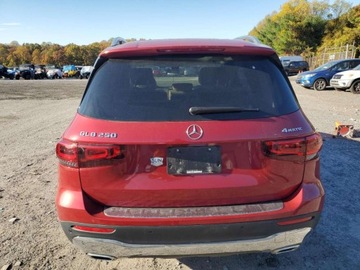 Mercedes GLB 2023 Mercedes-Benz GLB 250 4Matic 2023 2.0l 2.0 Benzyna 221KM, zdjęcie 2
