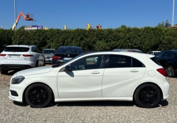Mercedes Klasa A W176 Hatchback 5d 2.1 220 CDI BlueEFFICIENCY 170KM 2014 Mercedes-Benz Klasa A Gwarancja 2.1 Diesel 170KM, zdjęcie 2