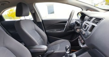 Kia Rio III Hatchback 3d 1.1 WGT 75KM 2012 Kia Rio Kia Rio 1.1 Diesel 75KM, zdjęcie 21