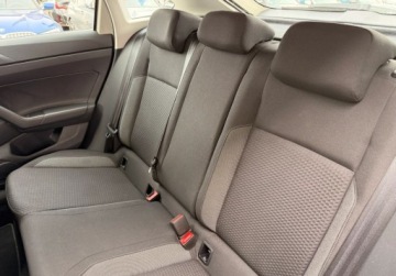 Volkswagen Taigo 1.0 TSI 95KM 2023 Volkswagen Taigo Swiatla LED Lane Assist CarPlayAndroid Auto Salon PL, zdjęcie 27