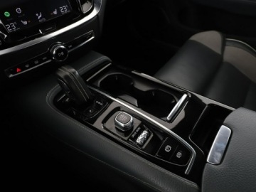 Volvo S60 III 2019 Volvo S60 FV23% R-Design PHEV T8 automat AWD, zdjęcie 28
