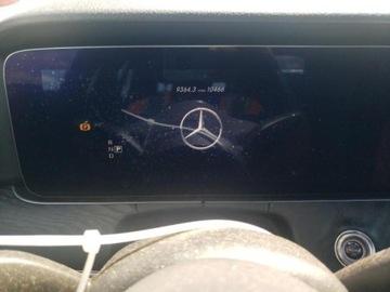 Mercedes Klasa E W213 2020 Mercedes-Benz Klasa E 2020 Mercedes-Benz E-Class E 350 4MATIC Sedan 2.0, zdjęcie 8