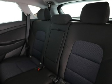 Hyundai Tucson III SUV 2.0 CRDI 185KM 2016 Hyundai Tucson 185KM automat 4x4 grzane fotele, zdjęcie 16