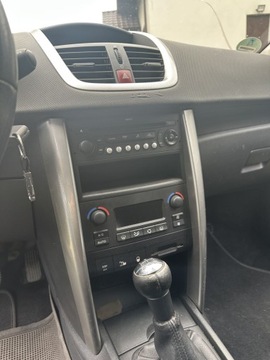 Peugeot 207 SW 1.6 HDi 109KM 2007 Peugeot 207 1.6 Diesel 109KM SW 110 HDi FAP (Blue Lion) Business-Line 2007r, zdjęcie 9