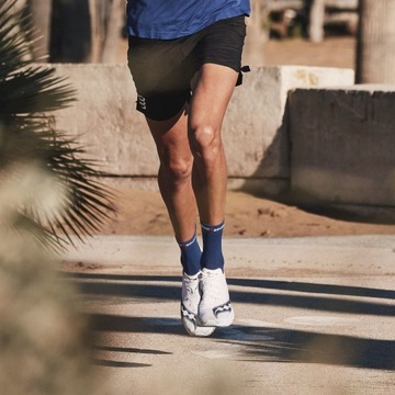 Носки для бега COMPRESSPORT RUN HIGH V4.0 39-41
