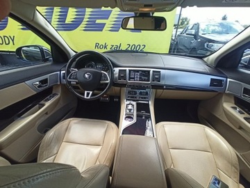 Jaguar XF I Sedan Facelifting 3.0 D V6 240KM 2015 Jaguar XF 118 tys km, luxury, zdjęcie 9