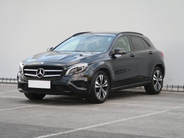 Mercedes GLA I Off-roader 2.1 220 CDI 170KM 2014 Mercedes GLA GLA 220 CDI 4MATIC, 167 KM, 4X4, zdjęcie 1