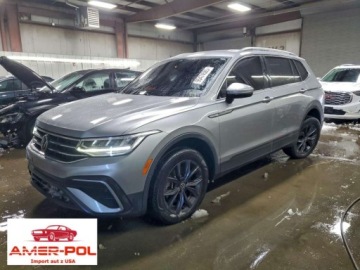 Volkswagen Tiguan II 2022 Volkswagen Tiguan 2022 VOLKSWAGEN TIGUAN SE 2.0 Benzyna 184KM