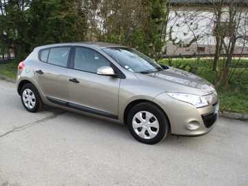 Renault Megane III Hatchback 1.5 dCi 85KM 2009 RENAULT MEGANE III 1.5 dCi sprowadzony 5 drzwi Ładny, zdjęcie 1