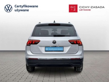Volkswagen Tiguan II SUV Facelifting 1.5 TSI 150KM 2022 Volkswagen Tiguan TSI 150KM Life DSG LED Keyless Kamera cofania FV23, zdjęcie 3