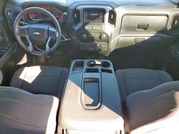 Chevrolet Silverado II 2021 Chevrolet Silverado K1500 Custom 2021 5.3 Benzyna 355KM, zdjęcie 8