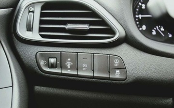 Hyundai i30 III Wagon Facelifting 1.0 T-GDI 120KM 2023 Hyundai i30 Salon Polska, Autoryzowany dealer, Faktura VAT 23, Sunset Red, zdjęcie 8