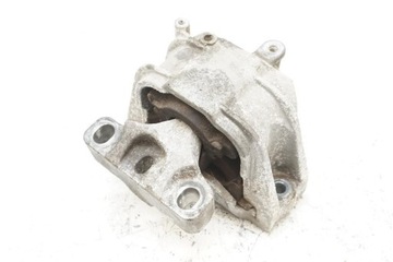 MOOTTORIN KÄSIPYYNY VW GOLF V 1.4 16V