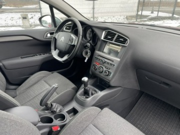 Citroen C4 II Hatchback 5d Facelifting 1.2 PureTech 110KM 2015 Citroen C4 1.2i 110KM 2015 salon PL, climatronic, zdjęcie 24