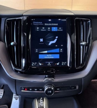 Volvo XC60 II Crossover T5 250KM 2019 Volvo XC 60 T5 R-DESIGNE salon Polska FV 23 R CARS Warszawa 2.0 Benzyna, zdjęcie 20