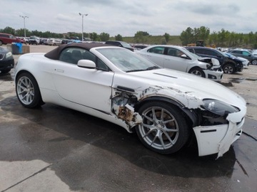 Aston Martin V8 Vantage III 2009 Aston Martin V8 Vantage 2009 5.7l 5.7 Benzyna 420KM, zdjęcie 4