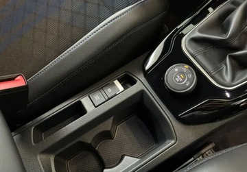 Volkswagen T-Roc I SUV R Facelifting 2.0 TSI 300KM 2025 Volkswagen T-Roc R 2.0 TSI 4Motion 300 KM DSG 2.0 Benzyna 300KM, zdjęcie 22