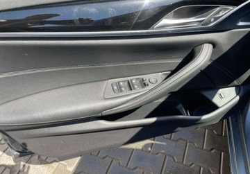 BMW Seria 5 G30-G31 Limuzyna 520d 190KM 2017 BMW Seria 5 2.0 diesel ,salon polska ,zadfbany 2.0 Diesel 190KM, zdjęcie 21