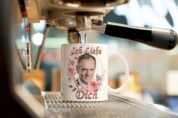 КРУЖКА 1670 С ЗАБАВНЫМ ПРИНТОМ АНДРЕЙ ДУДА ПОДАРОК ​​ПРЕЗИДЕНТУ ПИСА