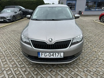 Skoda Rapid II Liftback Facelifting 1.0 TSI 110KM 2017 Škoda RAPID Skoda RAPID 1,0 benzyna 110KM salon, zdjęcie 16