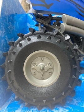 Бэтмен Monster Truck Batmobeast DC Multiverse 43см большая машина