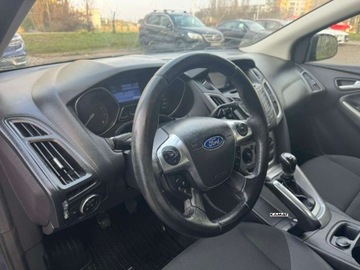 Ford Focus III Kombi 1.0 EcoBoost 100KM 2012 Ford Focus Ford Focus Benzyna Klimatyzacja Zamiana Benzyna 101KM, zdjęcie 6
