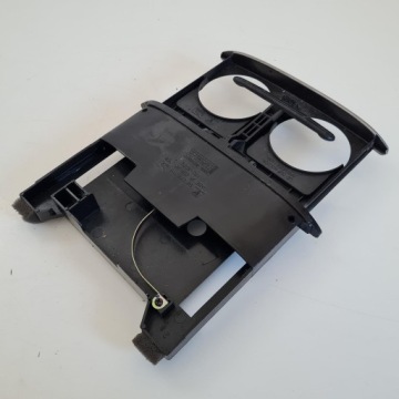 ПОДСТАКАННИК DAEWOO NUBIRA НОВЫЙ!