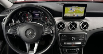 Mercedes GLA I Off-Roader Facelifting 1.6 200 156KM 2019 Mercedes-Benz GLA Salon PL Od Dealera Czujniki Tempomat CarPlay Android FV, zdjęcie 12