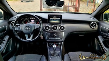 Mercedes Klasa A W176 Hatchback 5d Facelifting 180 d 109KM 2015 Lift Alu18 1.5 dizel, zdjęcie 5