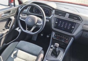 Volkswagen Tiguan Allspace SUV Facelifting 2.0 TDI SCR 150KM 2023 Volkswagen Tiguan Allspace Life 7 osobowy Pakiety, ACC, Matrix, GPS, ergo, zdjęcie 17